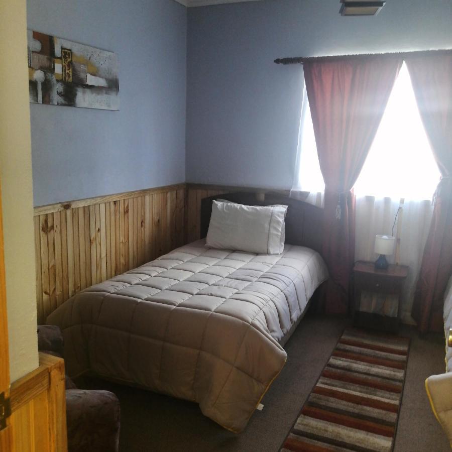 Hostal Y Cabanas Vientos Del Sur Puerto Ingeniero Ibanez エクステリア 写真
