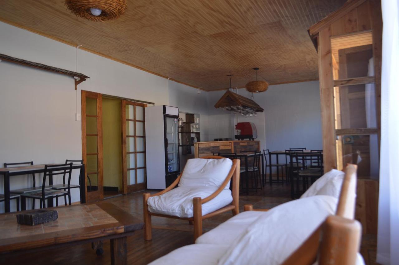 Hostal Y Cabanas Vientos Del Sur Puerto Ingeniero Ibanez エクステリア 写真