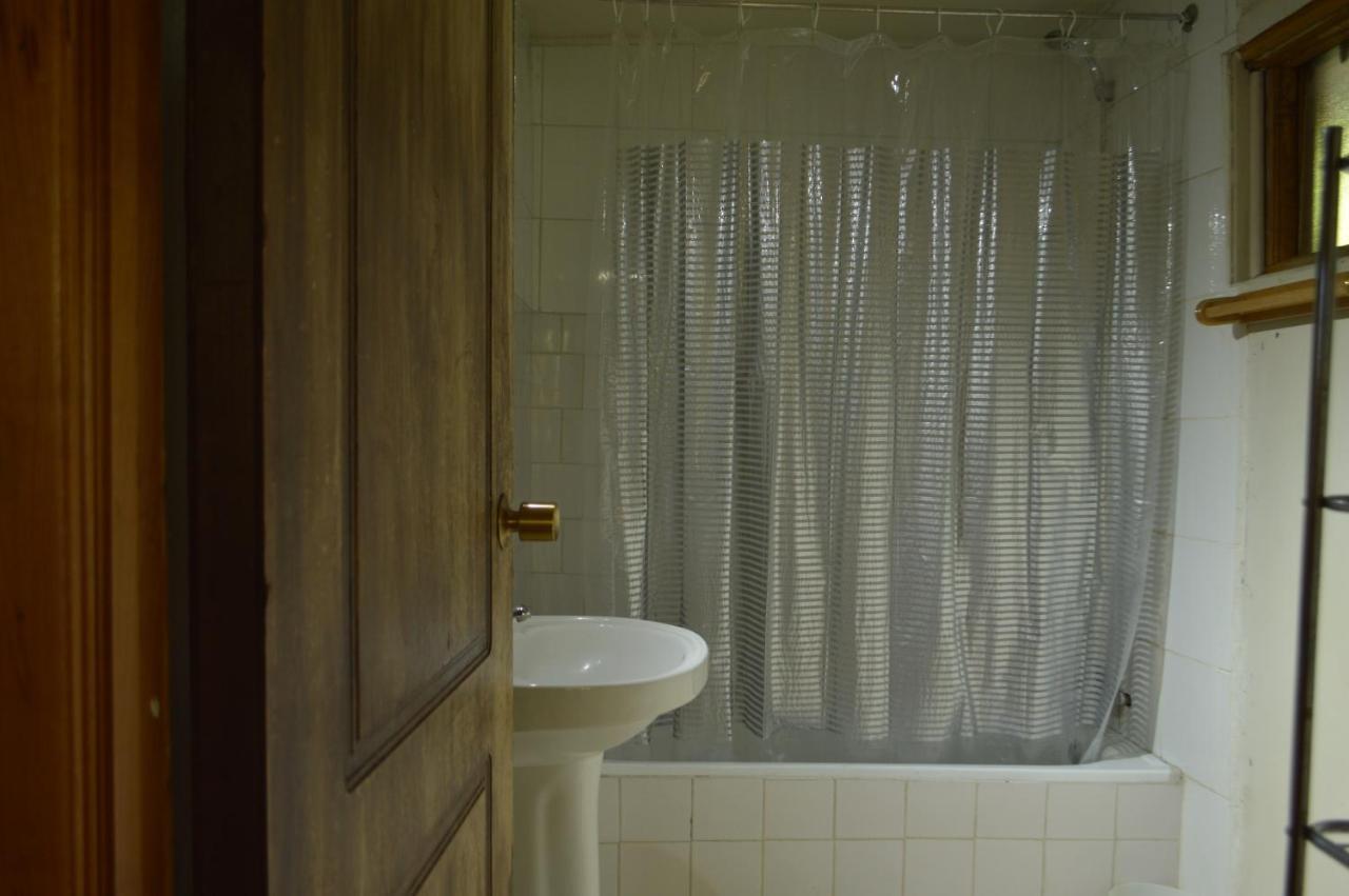 Hostal Y Cabanas Vientos Del Sur Puerto Ingeniero Ibanez エクステリア 写真